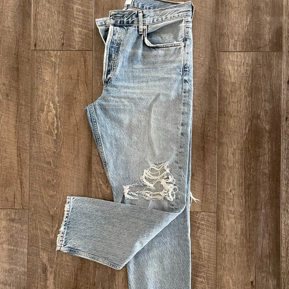 Agolde tapered jeans ! Perfect condition! I just need a different size .